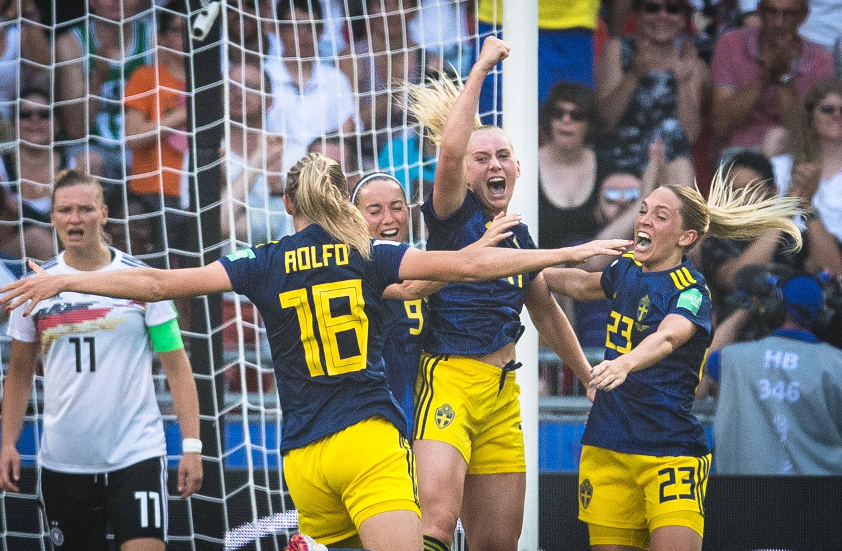 瑞典队实力不容小觑，丹麦队势如破竹久攻不下