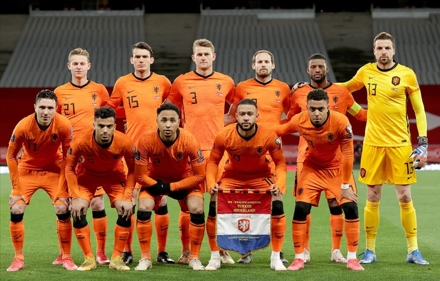 开云体育官网-奥地利队险胜瑞典队，波尔状态火热