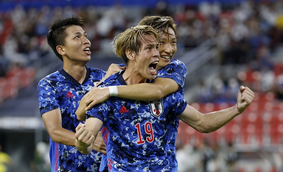 泰国队绝杀日本队,郑思维高光表现 泰国队绝杀日本队,郑思维高光表现