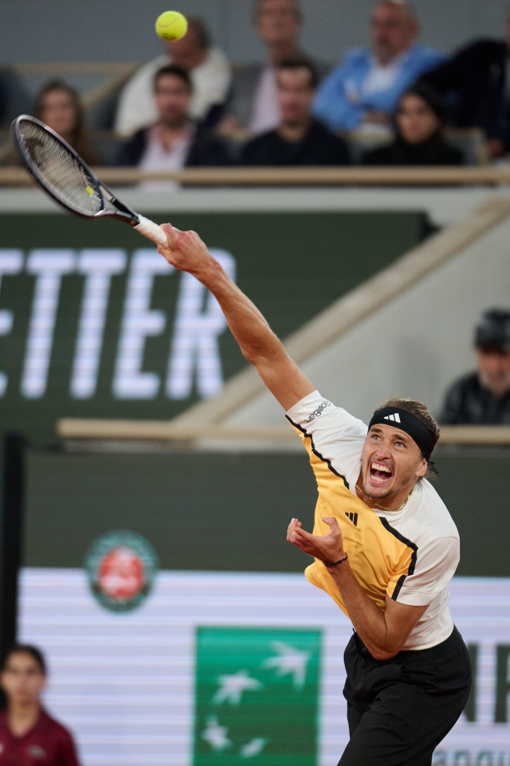 法网横扫蒙特卡洛大师赛,兹维列夫刷新纪录 法网横扫蒙特卡洛大师赛,兹维列夫刷新纪录