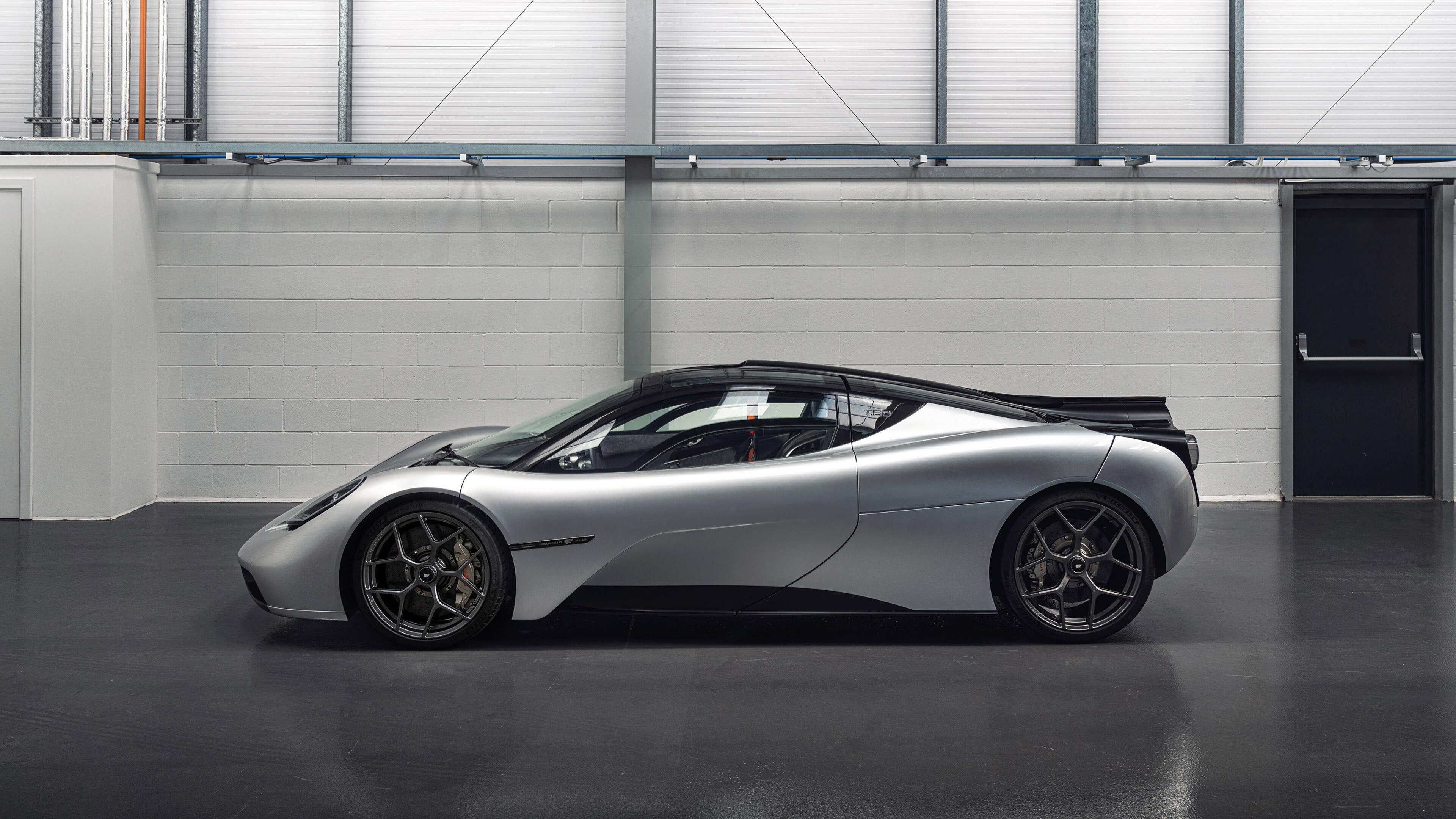 开云体育官网-布雷默的爆发，为何成为委内瑞拉闯入巴西心脏的闪电？